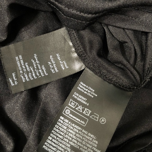 H&M long sleeve black lace dress - Picture 9 of 16